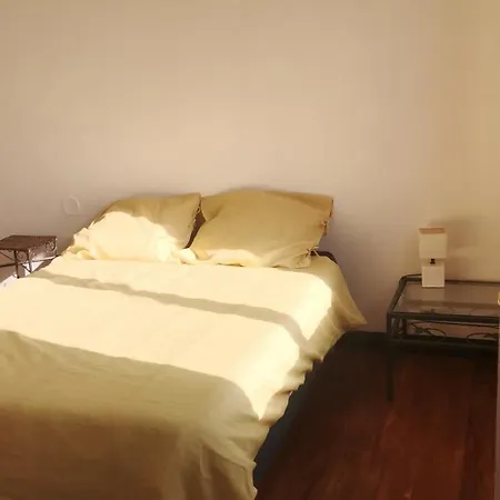 Appartement Lumineux Cote Jardin Lorient Extérieur photo