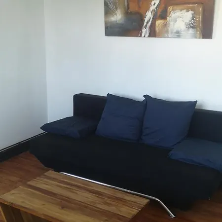 Appartement Lumineux Cote Jardin Lorient Extérieur photo