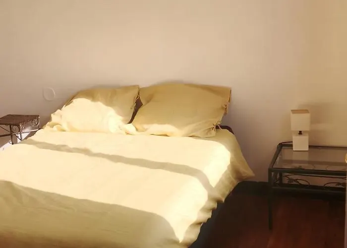 Appartement Lumineux Cote Jardin